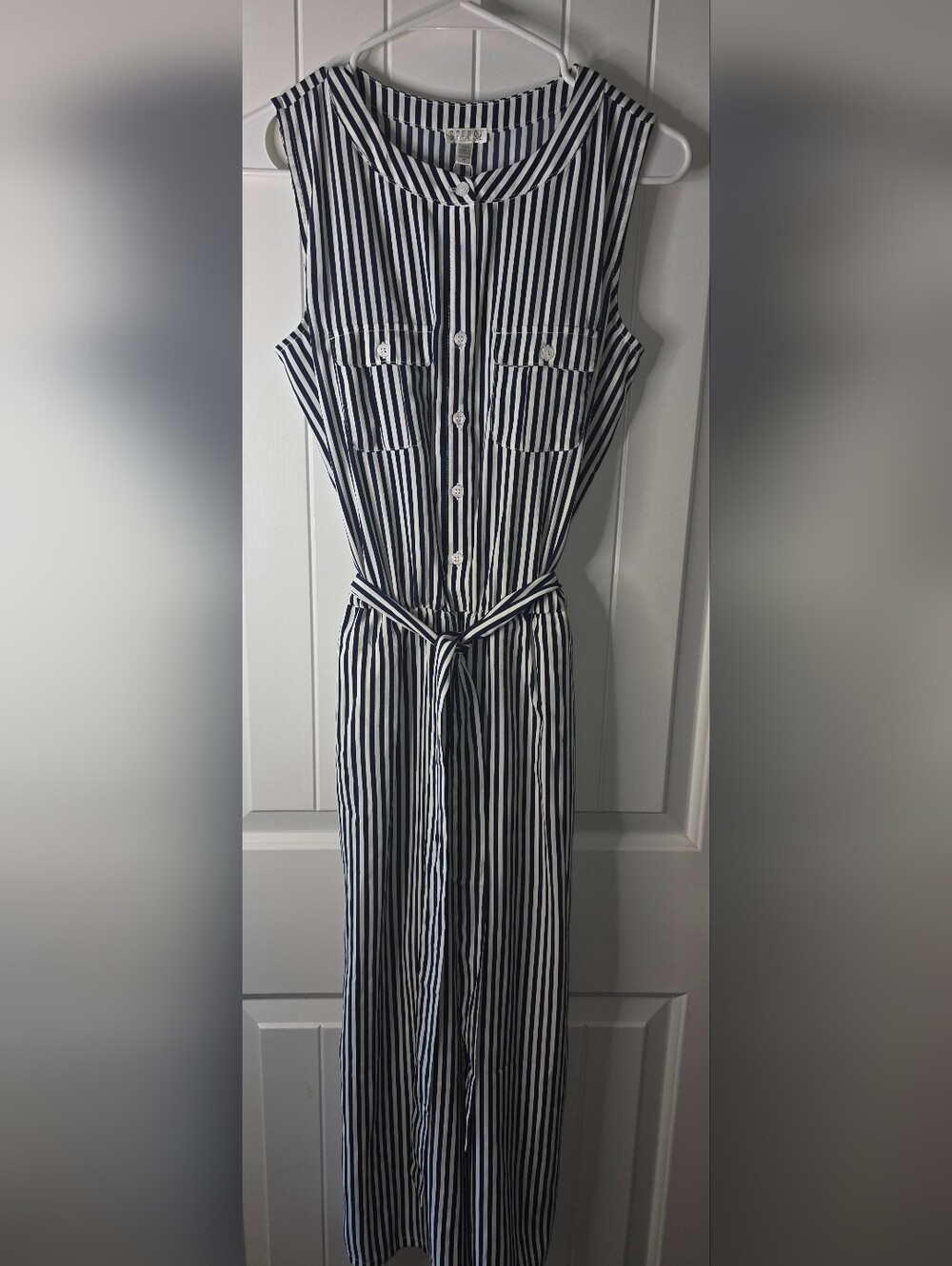 Spense Sleeveless Navy and White Striped Button-Front Jumpsuit Wide Legs NWT ❤️